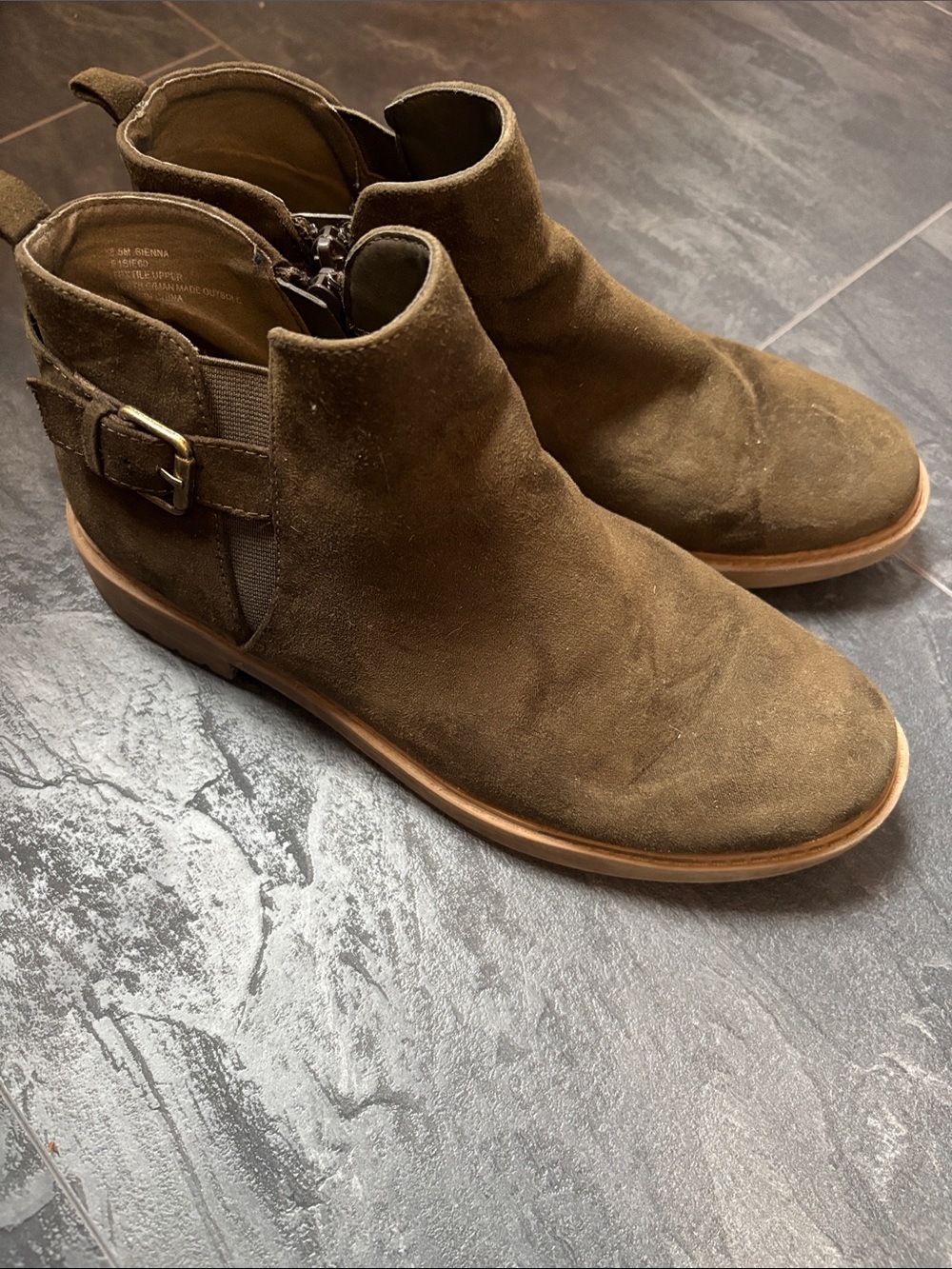 Esprit Olive / Brown Suede Chelsea Boots with Side Buckle